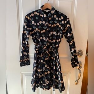 Boden Kitty Mini Shirt Dress in Delicate Daisy / Black Print